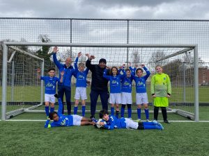 Wedstrijdverslag HVV-Hengelo JO11-1 – NEO Borne JO11-2. 1