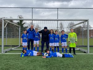 Wedstrijdverslag HVV-Hengelo JO11-1 – NEO Borne JO11-2.